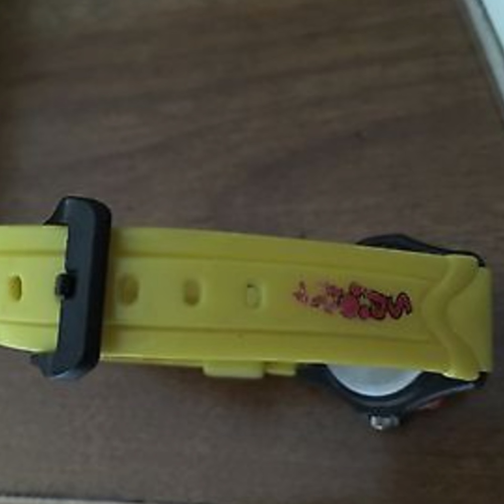 vintage mickey mouse baseball watch - Picture 2 of 3